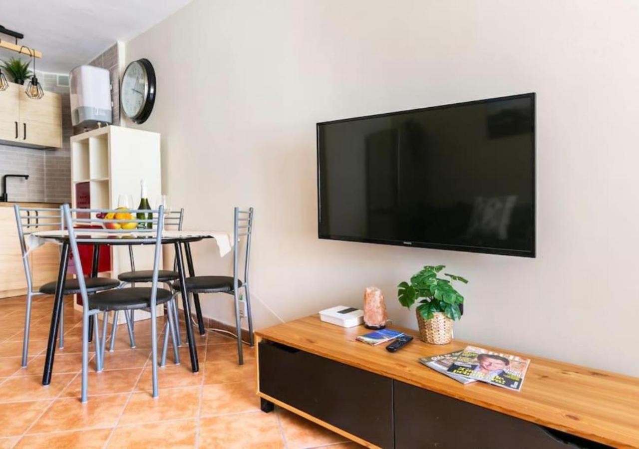 Cosy Apartment In Los Cristianos 5Min To The Ocean Zewnętrze zdjęcie