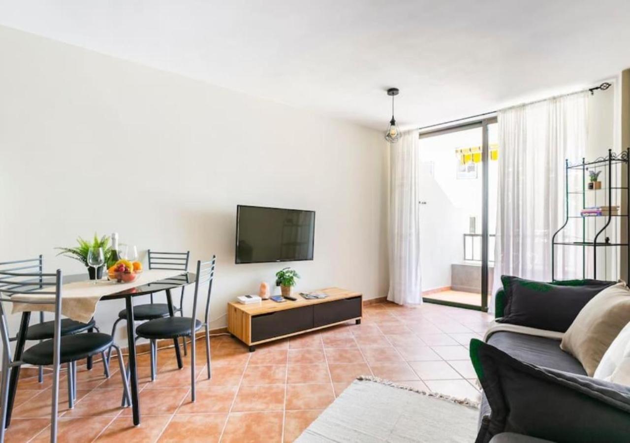 Cosy Apartment In Los Cristianos 5Min To The Ocean Zewnętrze zdjęcie
